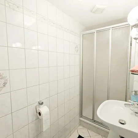 B6 - Urlaubsmagie - Inmitten Der Saechsischen Schweiz Mit Balkon Mit Ausblick Auf Sandsteine Apartment *