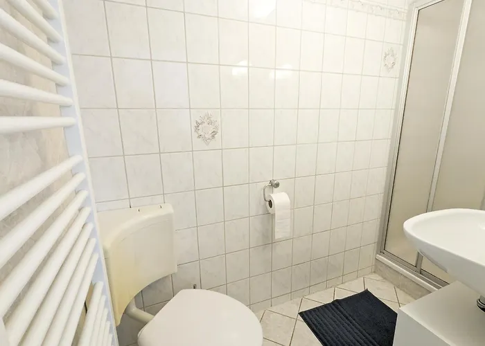 B6 - Urlaubsmagie - Inmitten Der Saechsischen Schweiz Mit Balkon Mit Ausblick Auf Sandsteine דירה סבניץ