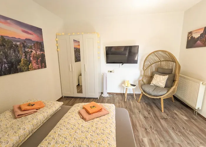 B6 - Urlaubsmagie - Inmitten Der Saechsischen Schweiz Mit Balkon Mit Ausblick Auf Sandsteine Apartamento